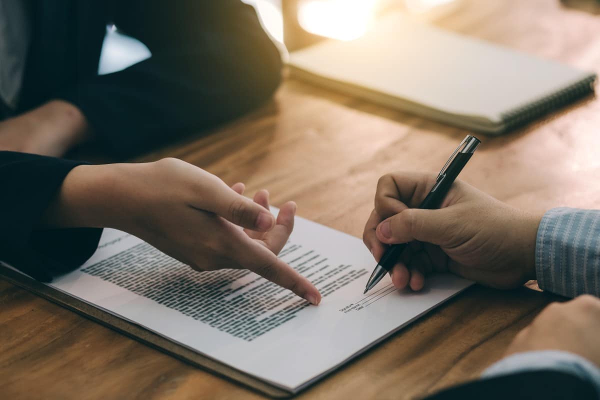 understanding dental associate agreements