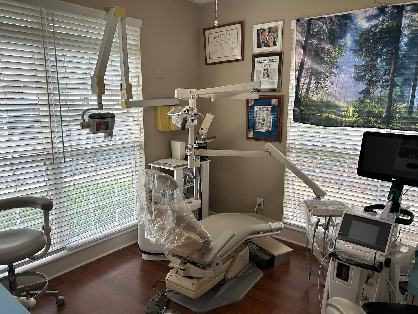 Louisville, Kentucky - Periodontics - Sale of Practice — Louisville, Kentucky, KY